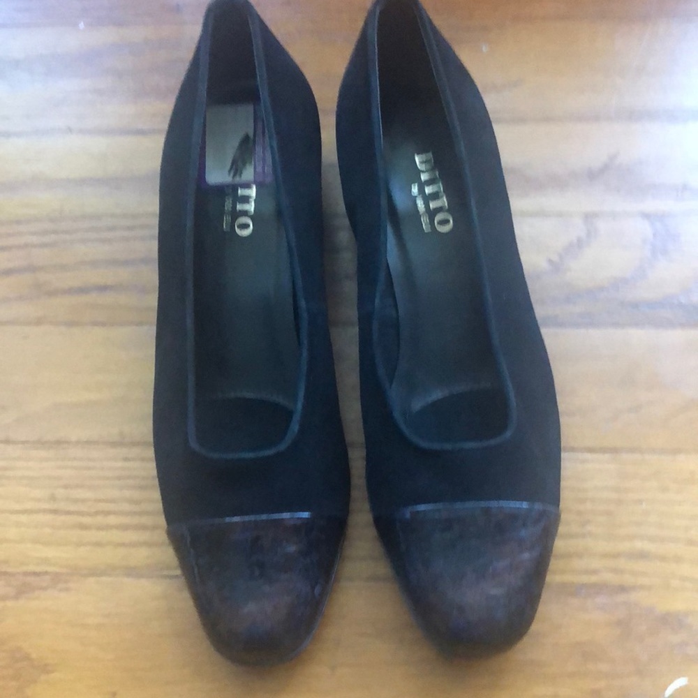Beautiful Ditto women’s Black shoes size 9